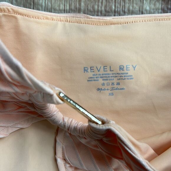 Revel Rey Francis Top and Logan Bottom Swim - Picture 5 of 15